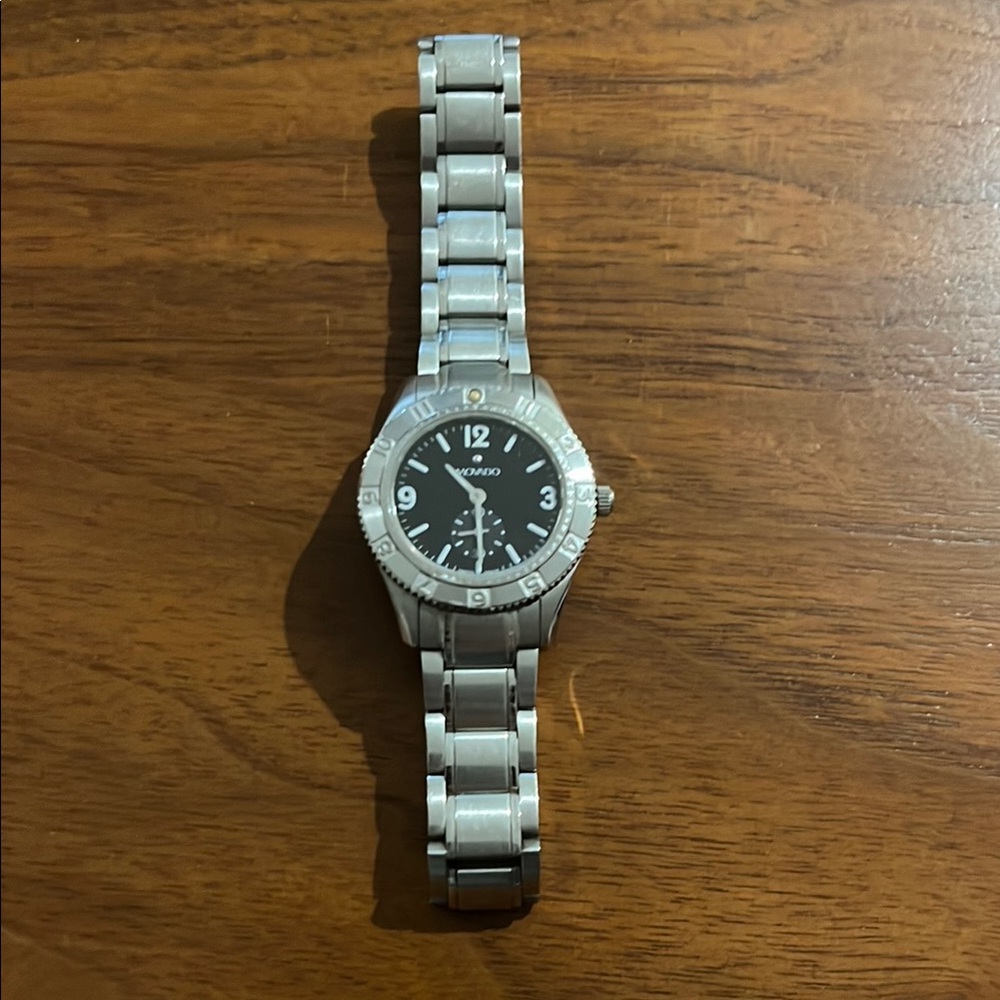 Movado Gentry Sport Black Dial Silver Watch - Picture 2 of 6
